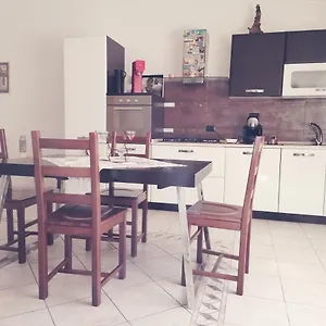  Appartamento Deluxe House Of Loto's Italia