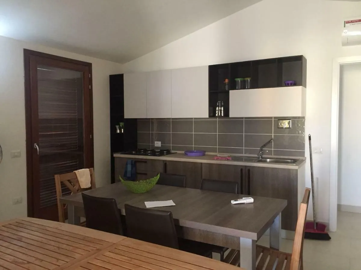 villetta con terrazza Posada  Casa vacanze